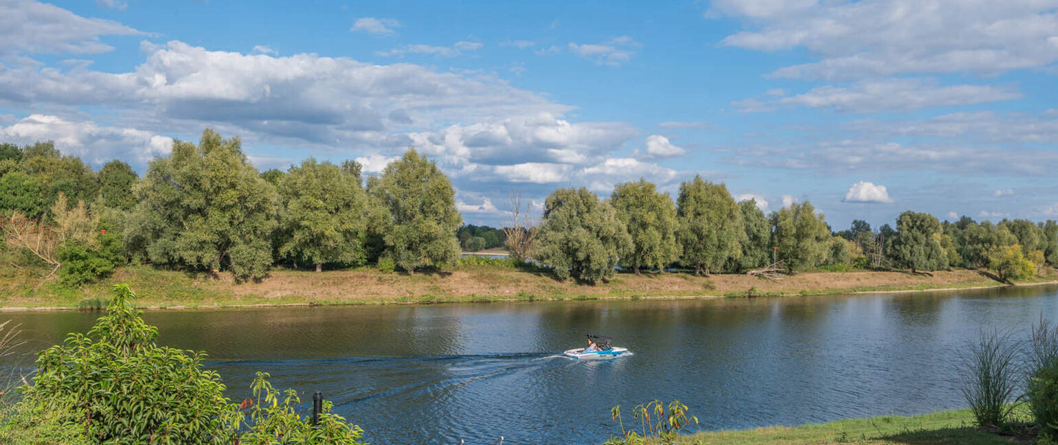 Domein Mase - 20 Vakantiewoningen Aldeneik in Maaseik