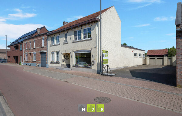 Gebouw voor gemengd gebruik te koop in Dilsen-Stokkem