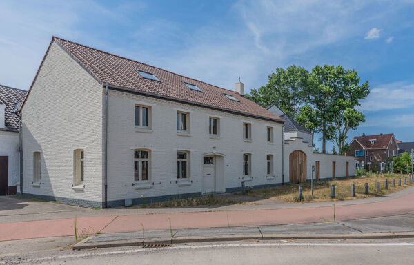Gebouw voor gemengd gebruik te koop in Dilsen-Stokkem