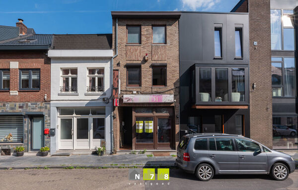 Gebouw voor gemengd gebruik te koop in Maaseik