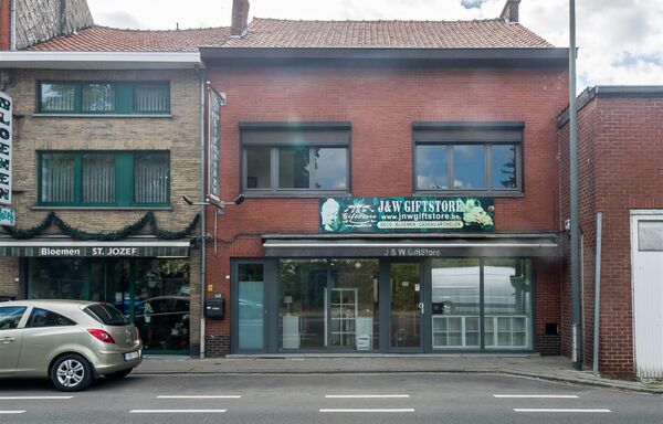 Gebouw voor gemengd gebruik te koop in Sint-Truiden