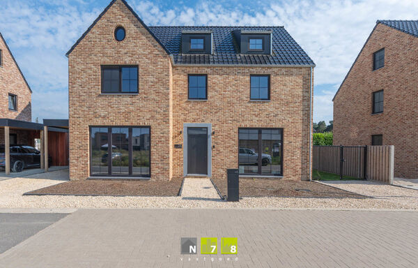 Huis te koop in Maaseik
