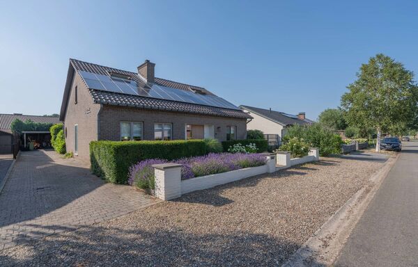 Huis te koop in Maaseik