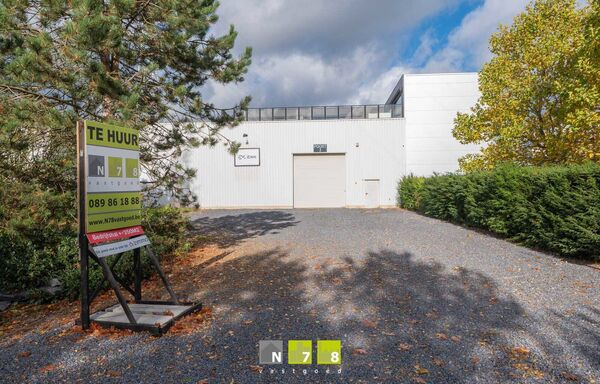 Industrieel gebouw te huur in Dilsen-Stokkem
