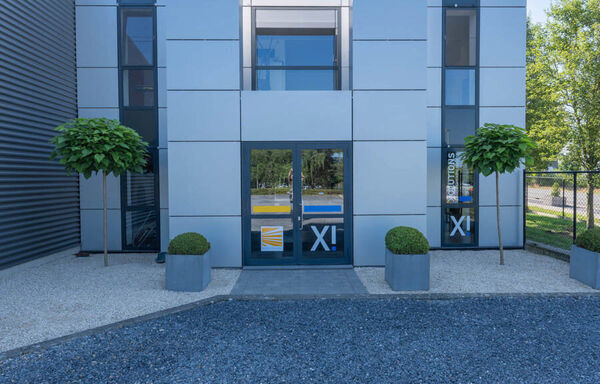 Industrieel gebouw te huur in Genk