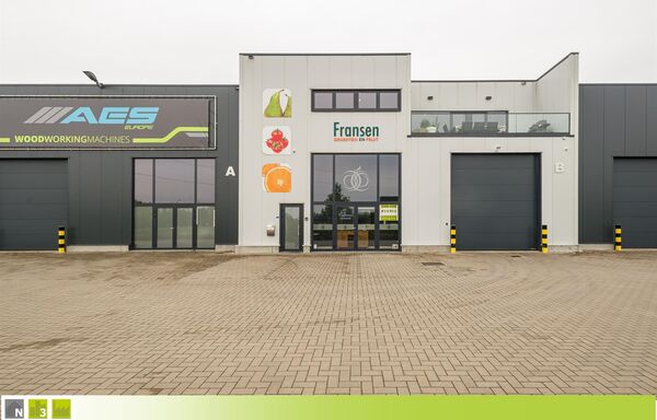 Industrieel gebouw te koop in Bilzen