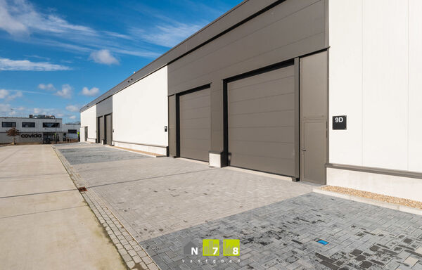 Industrieel gebouw te koop in Dilsen-Stokkem