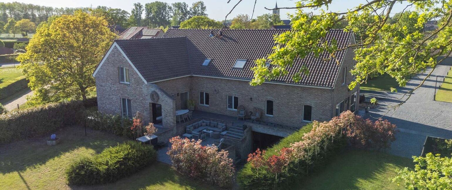 Gebouw voor gemengd gebruik te koop in Bree