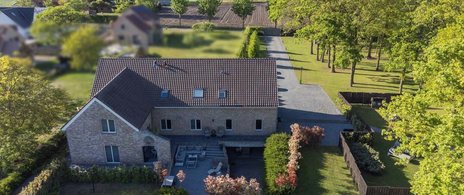 Gebouw voor gemengd gebruik te koop in Bree