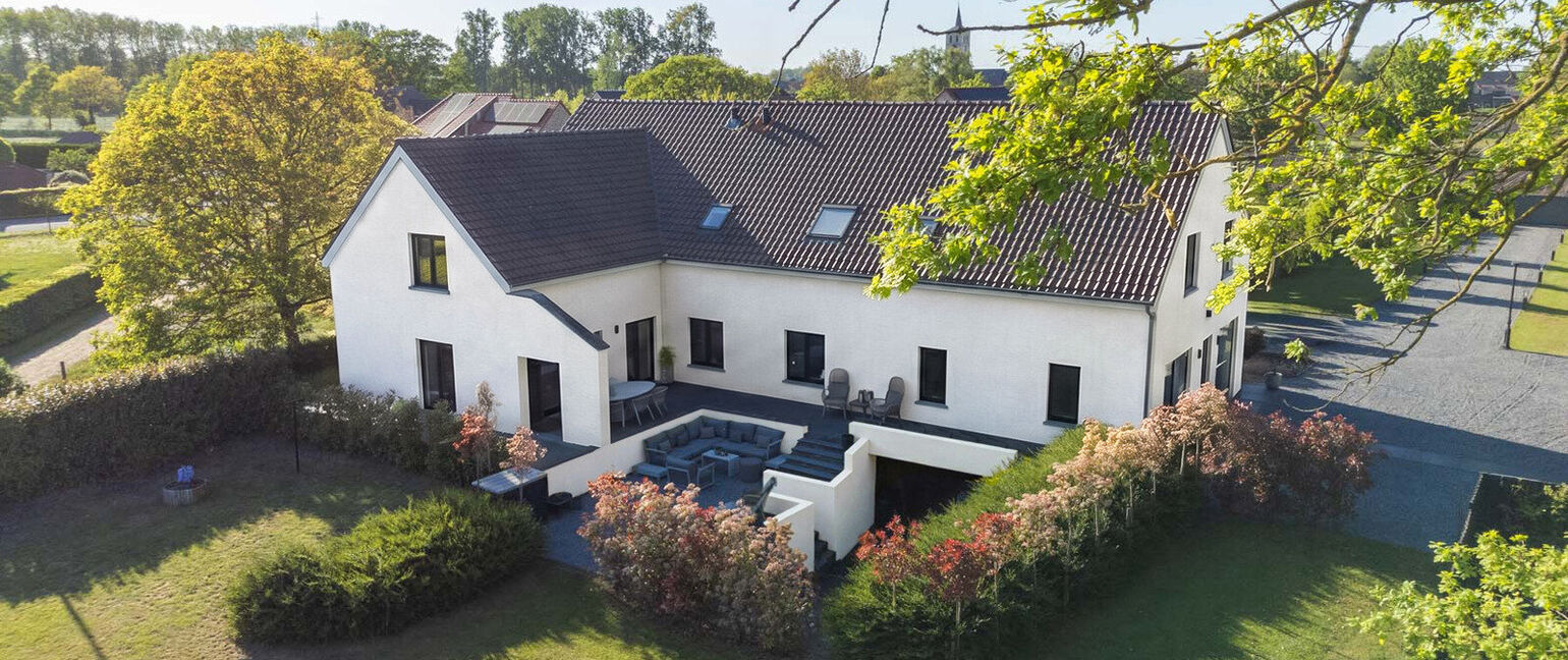 Gebouw voor gemengd gebruik te koop in Bree