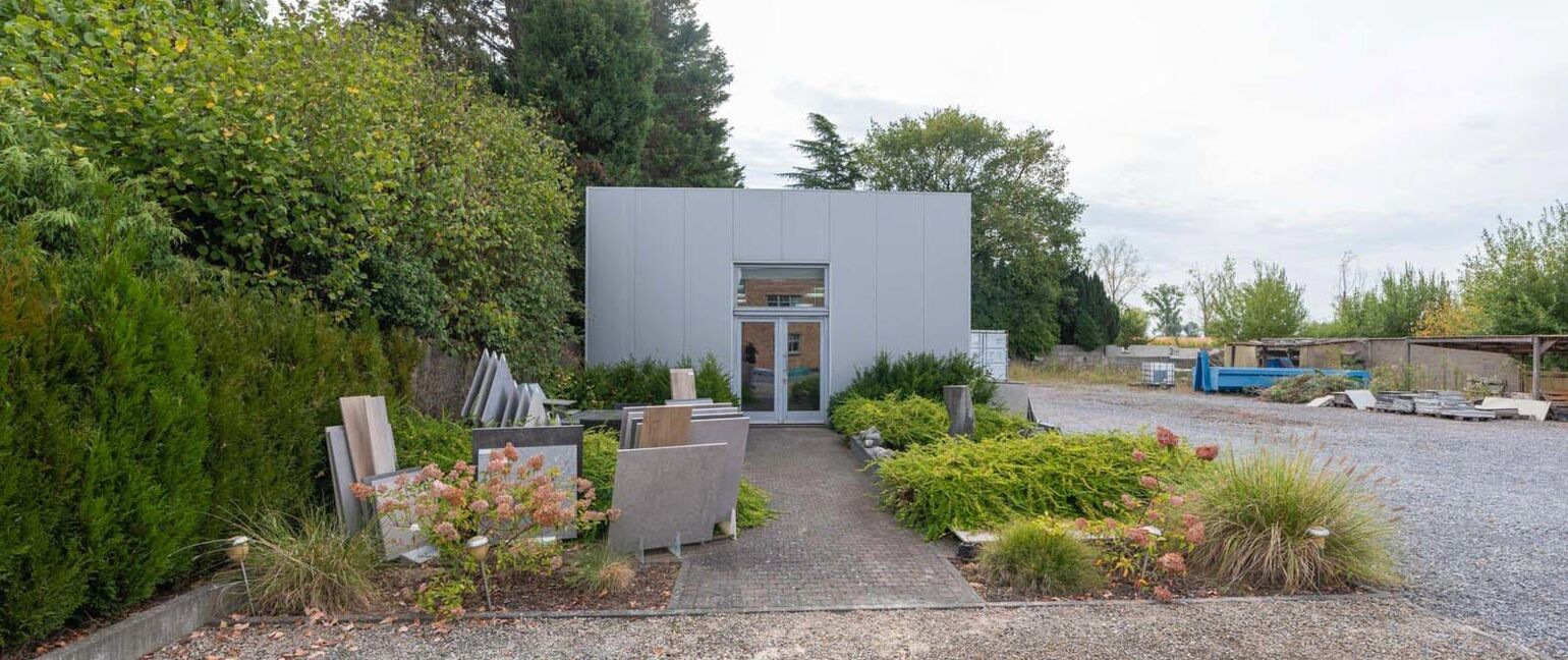 Gebouw voor gemengd gebruik te koop in Dilsen-Stokkem