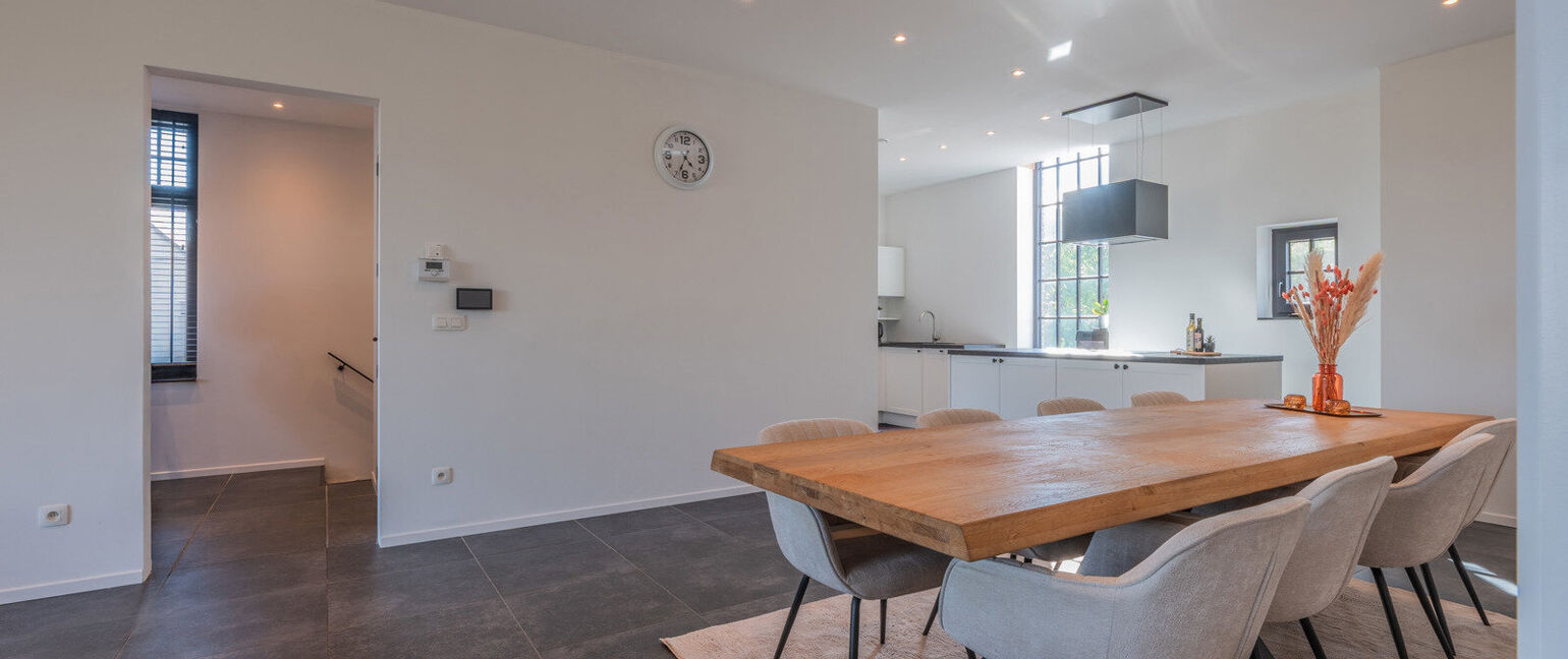 Gebouw voor gemengd gebruik te koop in Dilsen-Stokkem