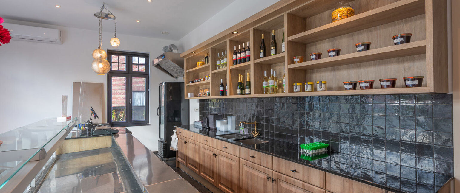 Gebouw voor gemengd gebruik te koop in Dilsen-Stokkem