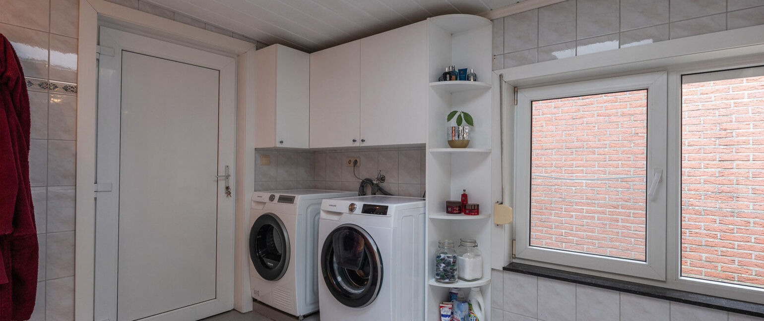 Gebouw voor gemengd gebruik te koop in Dilsen-Stokkem