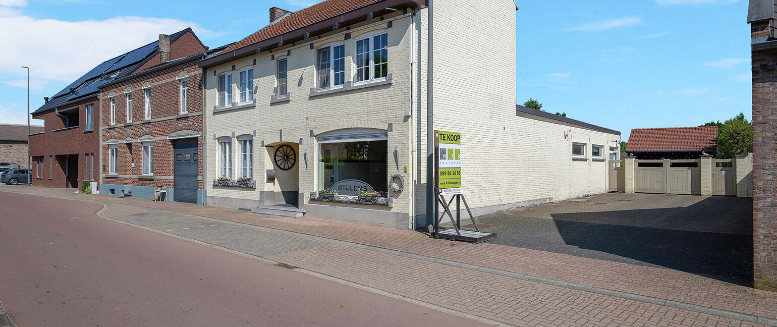 Gebouw voor gemengd gebruik te koop in Dilsen-Stokkem