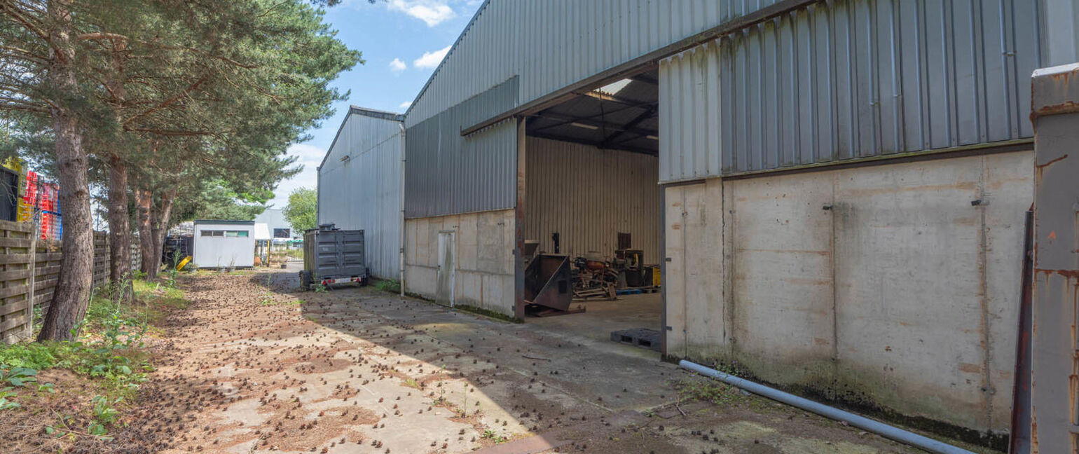 Gebouw voor gemengd gebruik te koop in Dilsen-Stokkem