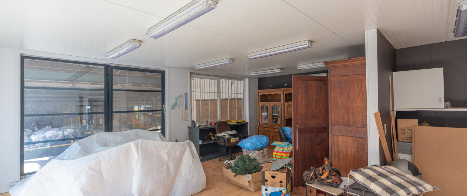 Gebouw voor gemengd gebruik te koop in Dilsen-Stokkem