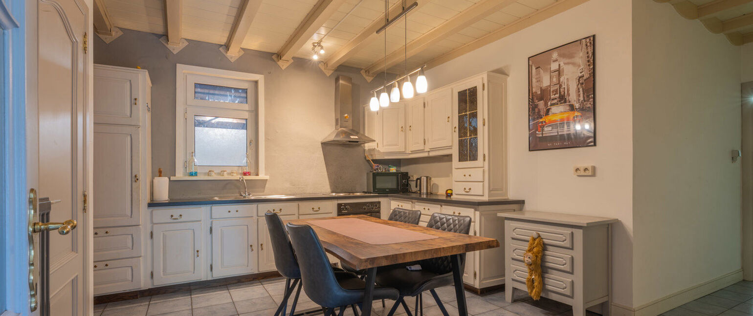 Gebouw voor gemengd gebruik te koop in Dilsen-Stokkem