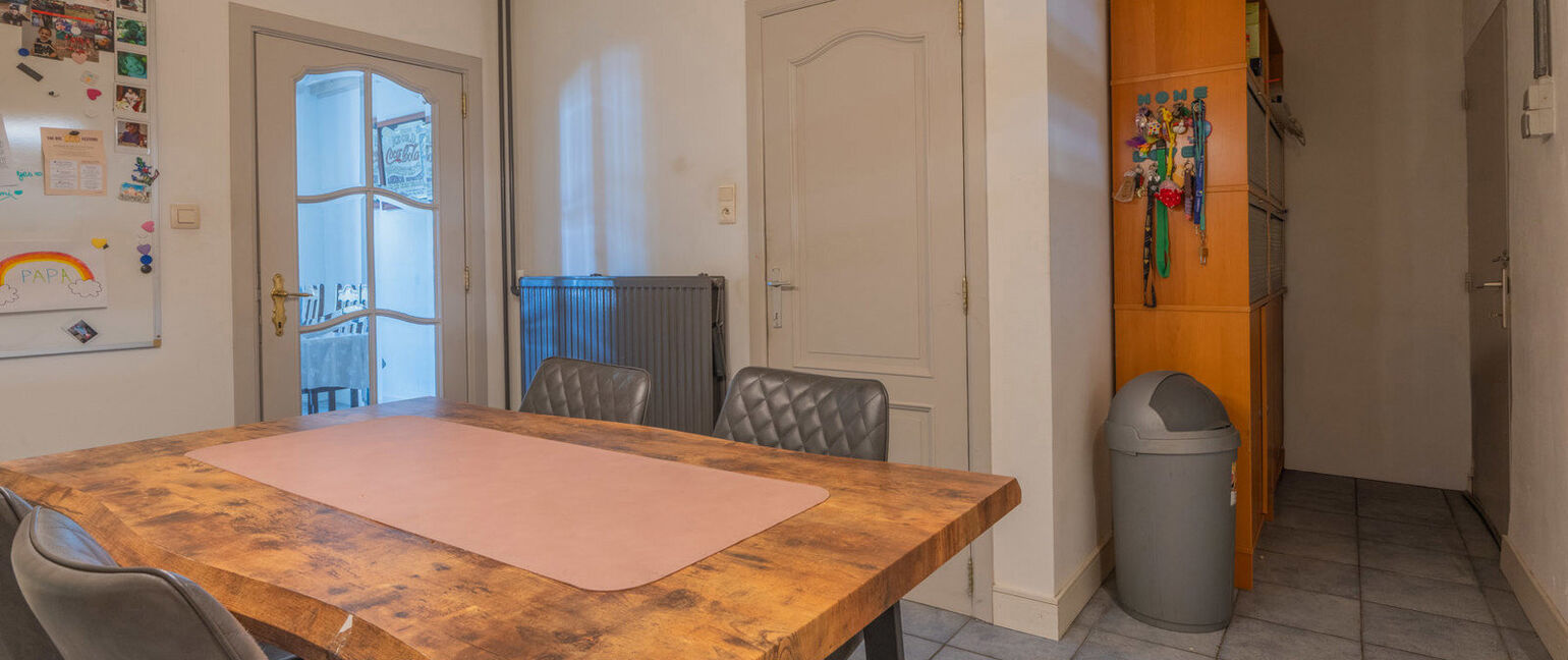 Gebouw voor gemengd gebruik te koop in Dilsen-Stokkem