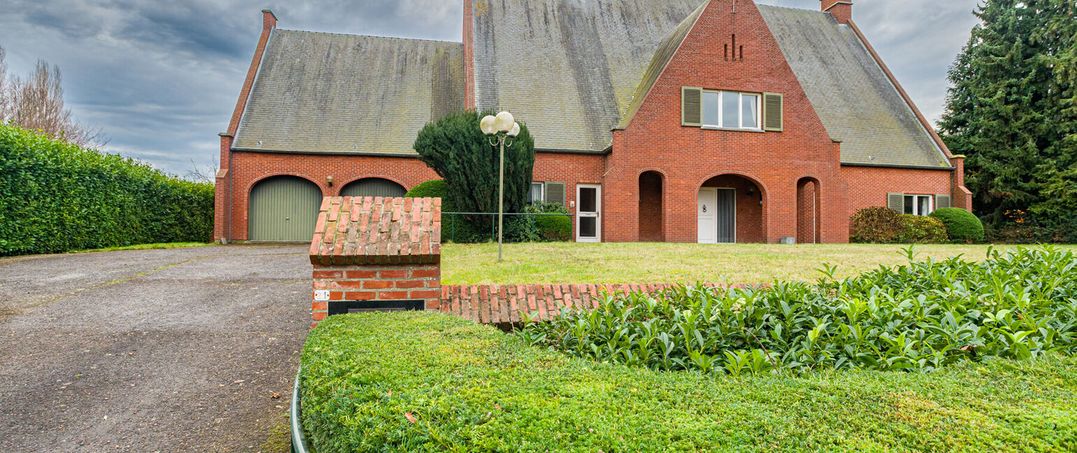 Gebouw voor gemengd gebruik te koop in Heers