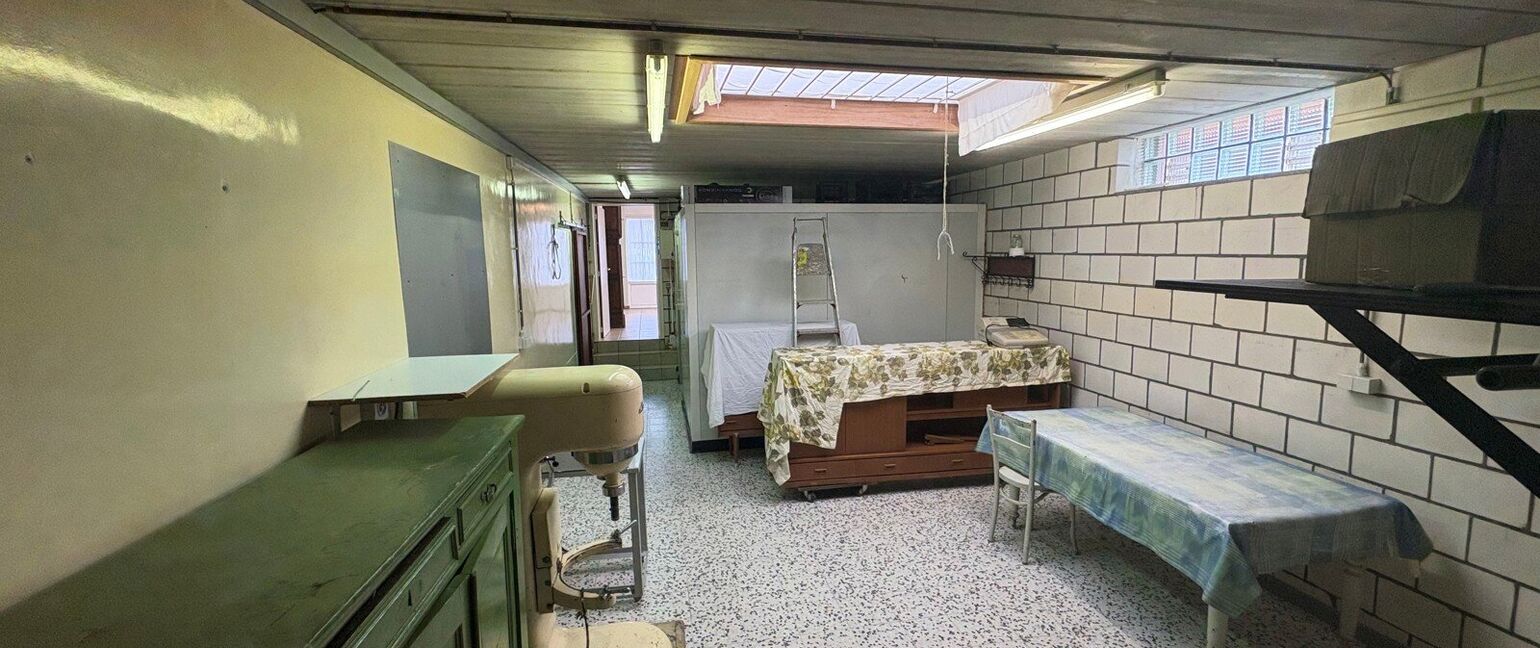 Gebouw voor gemengd gebruik te koop in Heers