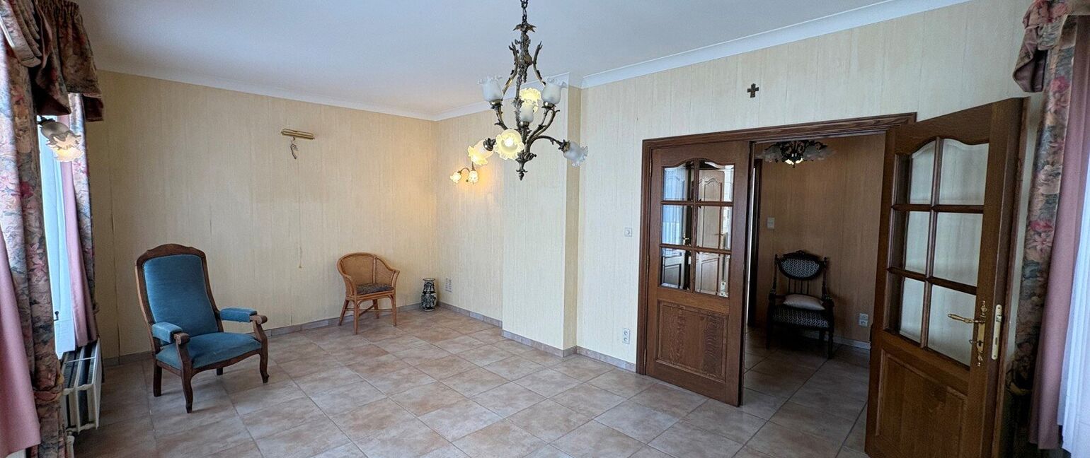 Gebouw voor gemengd gebruik te koop in Heers