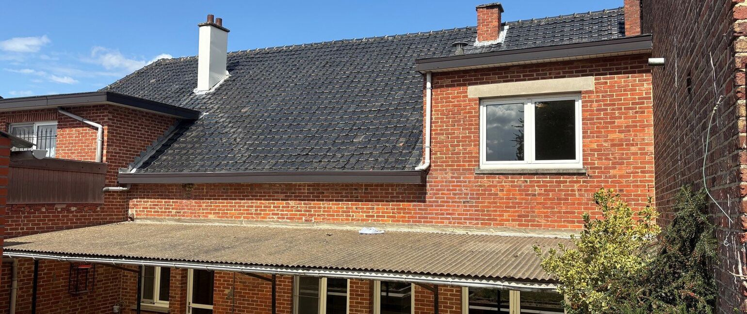 Gebouw voor gemengd gebruik te koop in Heers