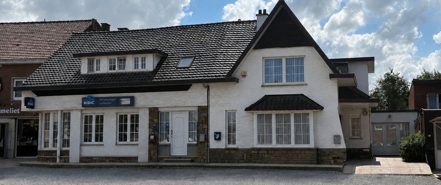 Gebouw voor gemengd gebruik te koop in Heers