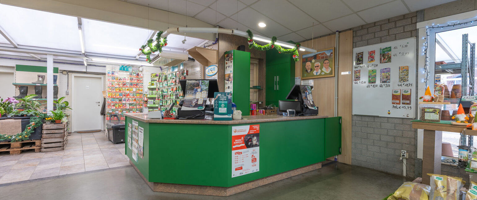 Gebouw voor gemengd gebruik te koop in Kinrooi