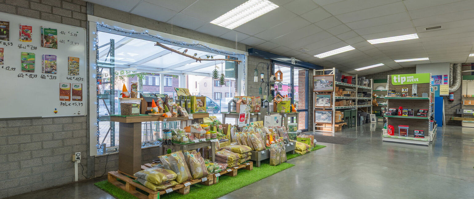Gebouw voor gemengd gebruik te koop in Kinrooi