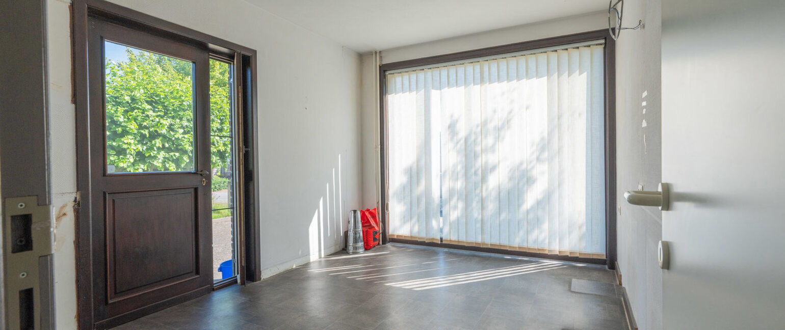 Gebouw voor gemengd gebruik te koop in Maaseik