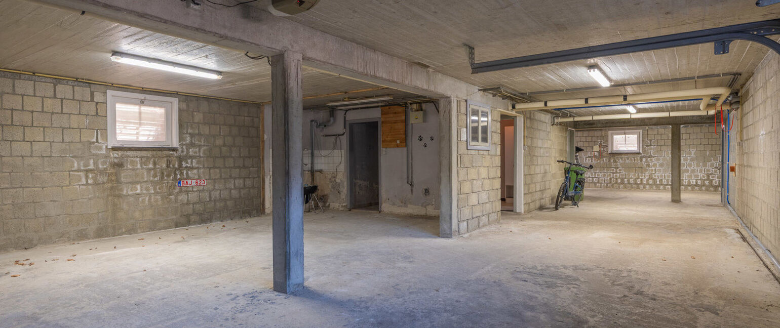 Gebouw voor gemengd gebruik te koop in Maaseik