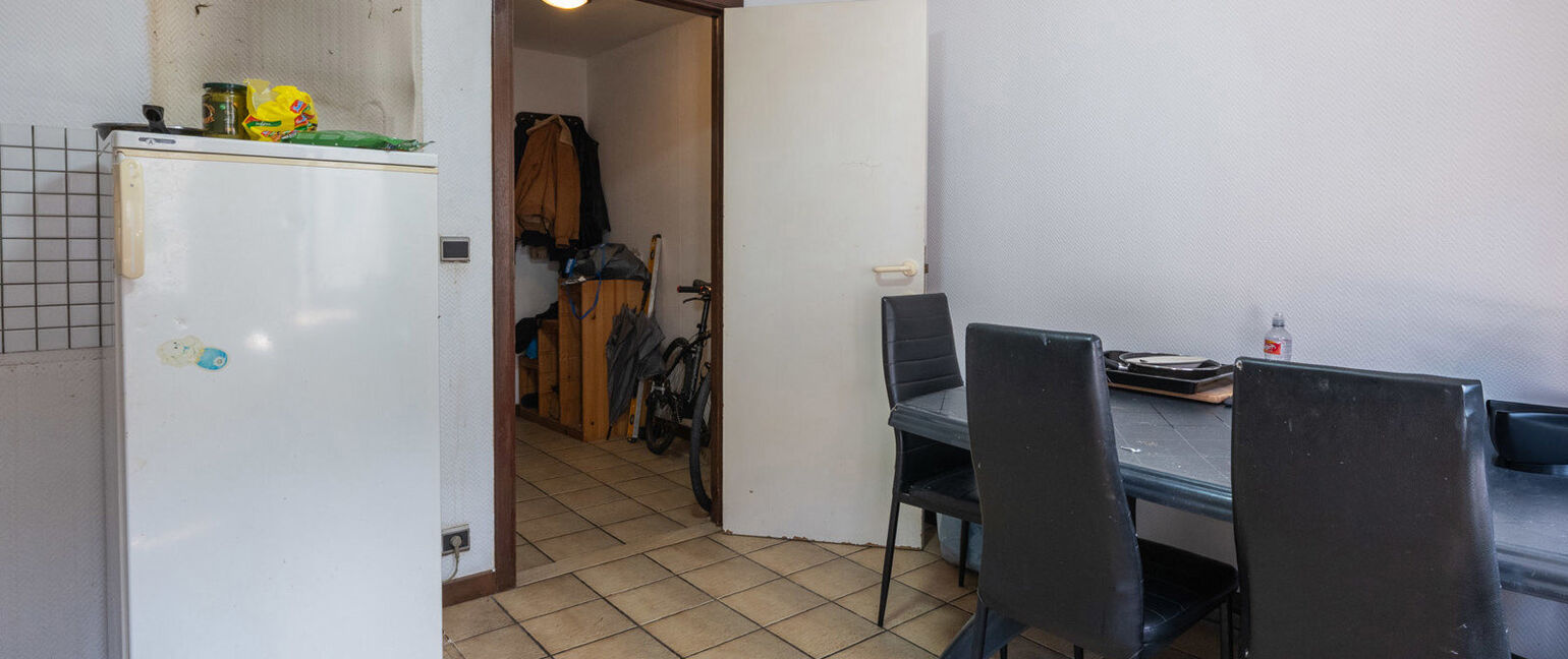 Gebouw voor gemengd gebruik te koop in Maaseik