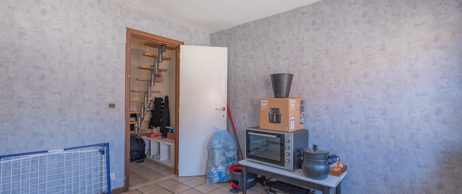 Gebouw voor gemengd gebruik te koop in Maaseik