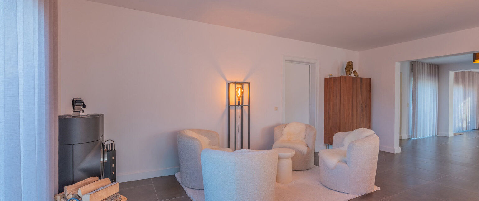 Gebouw voor gemengd gebruik te koop in Maaseik