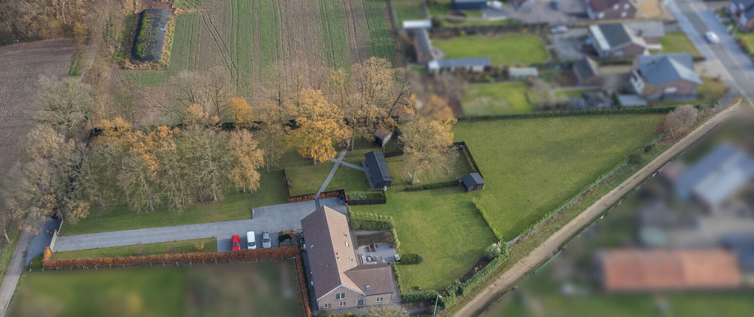 Gebouw voor gemengd gebruik te koop in Maaseik