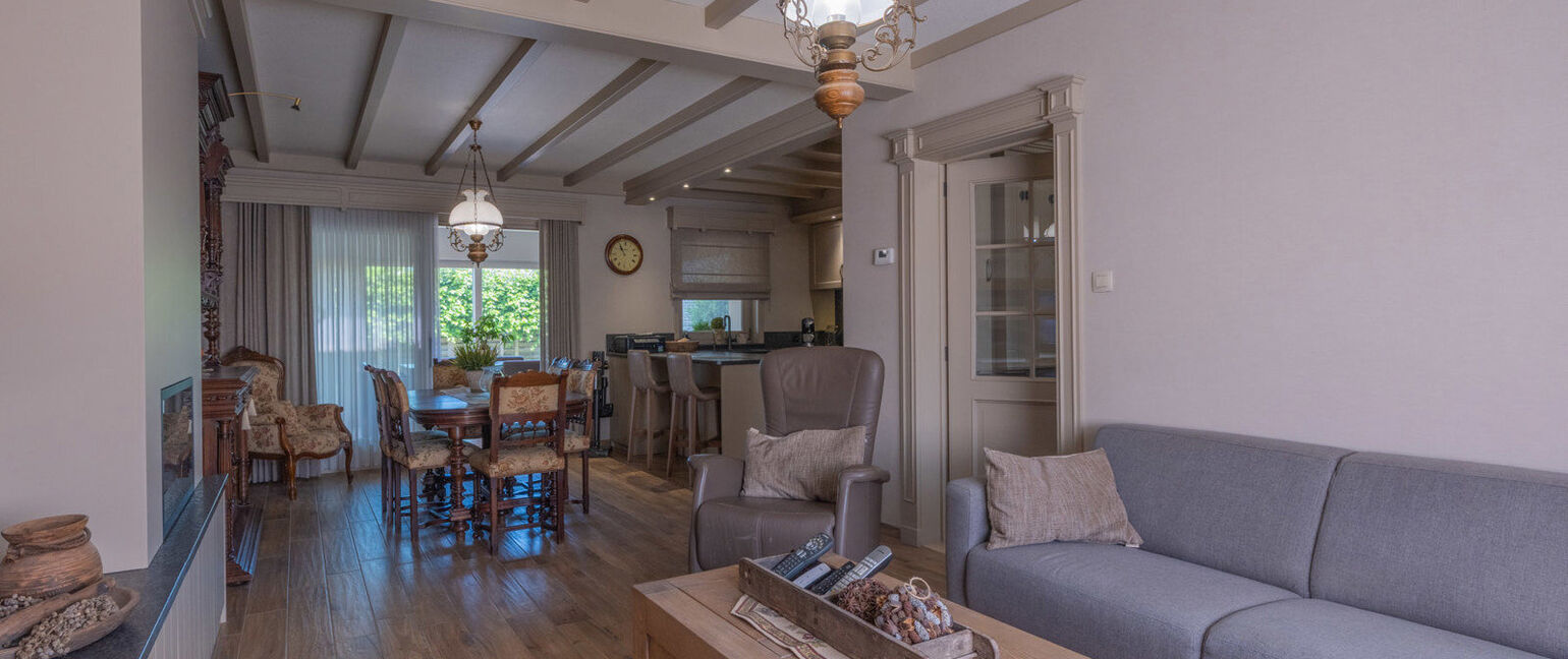 Gebouw voor gemengd gebruik te koop in Maaseik