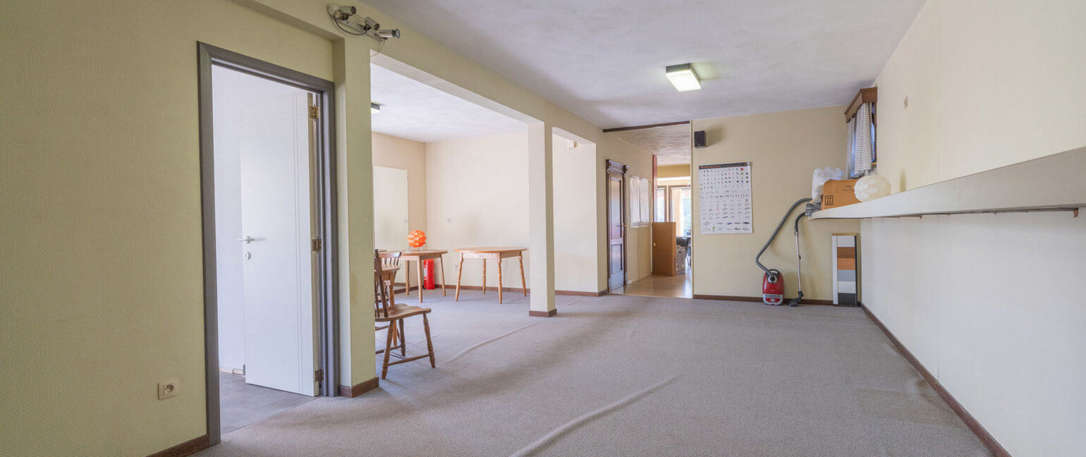 Gebouw voor gemengd gebruik te koop in Maaseik