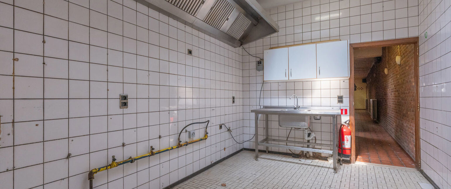 Individuele handelszaak te huur in Maaseik