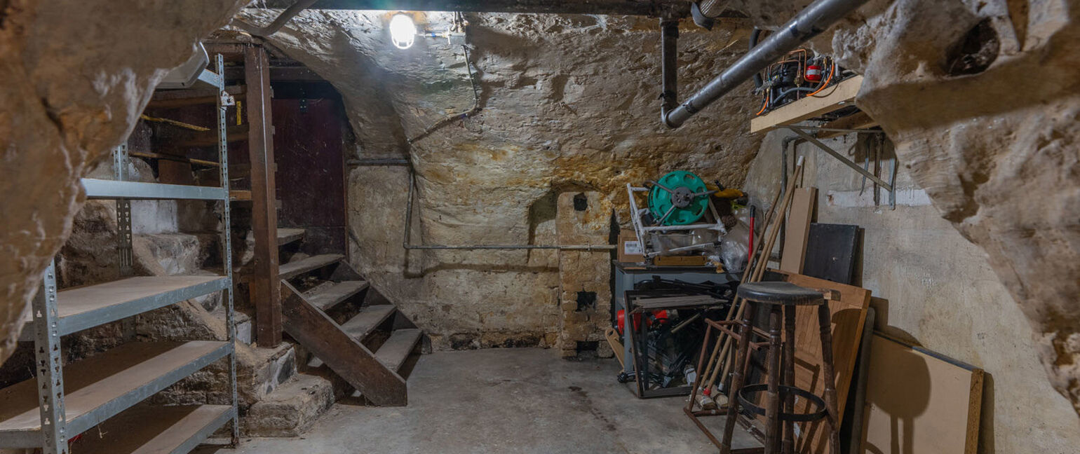 Individuele handelszaak te koop in Maaseik