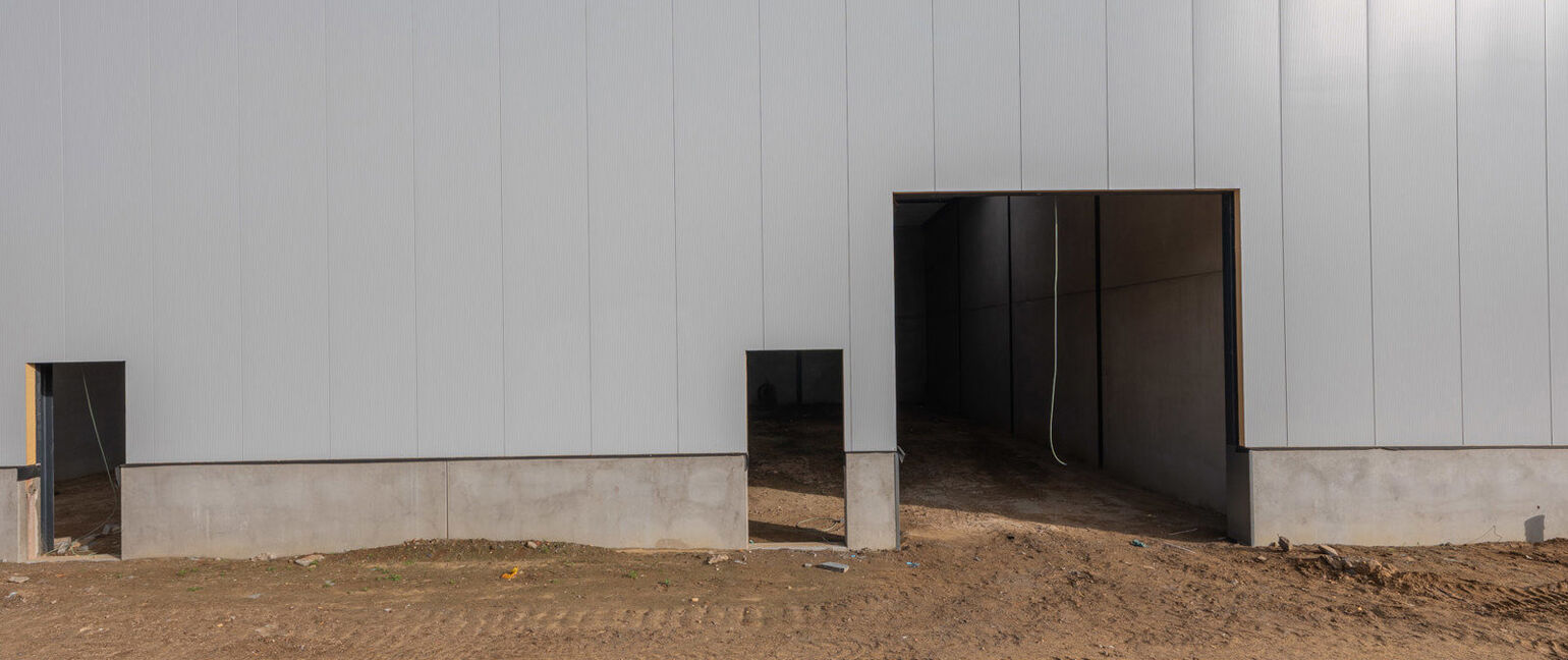 Industrieel gebouw te huur in Maaseik