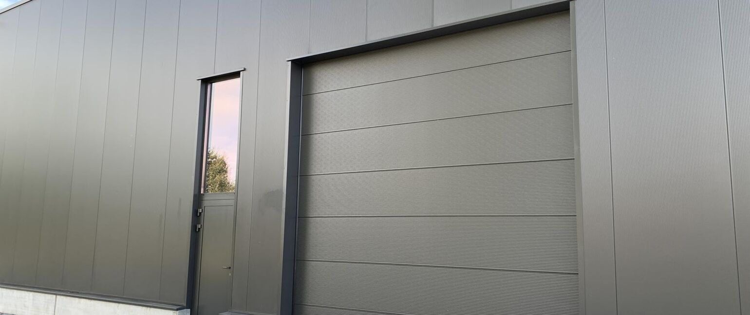 Industrieel gebouw te huur in Maaseik