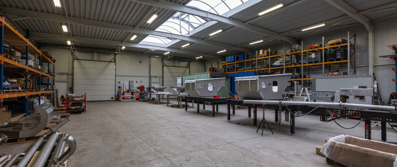 Industrieel gebouw te huur in Opglabbeek