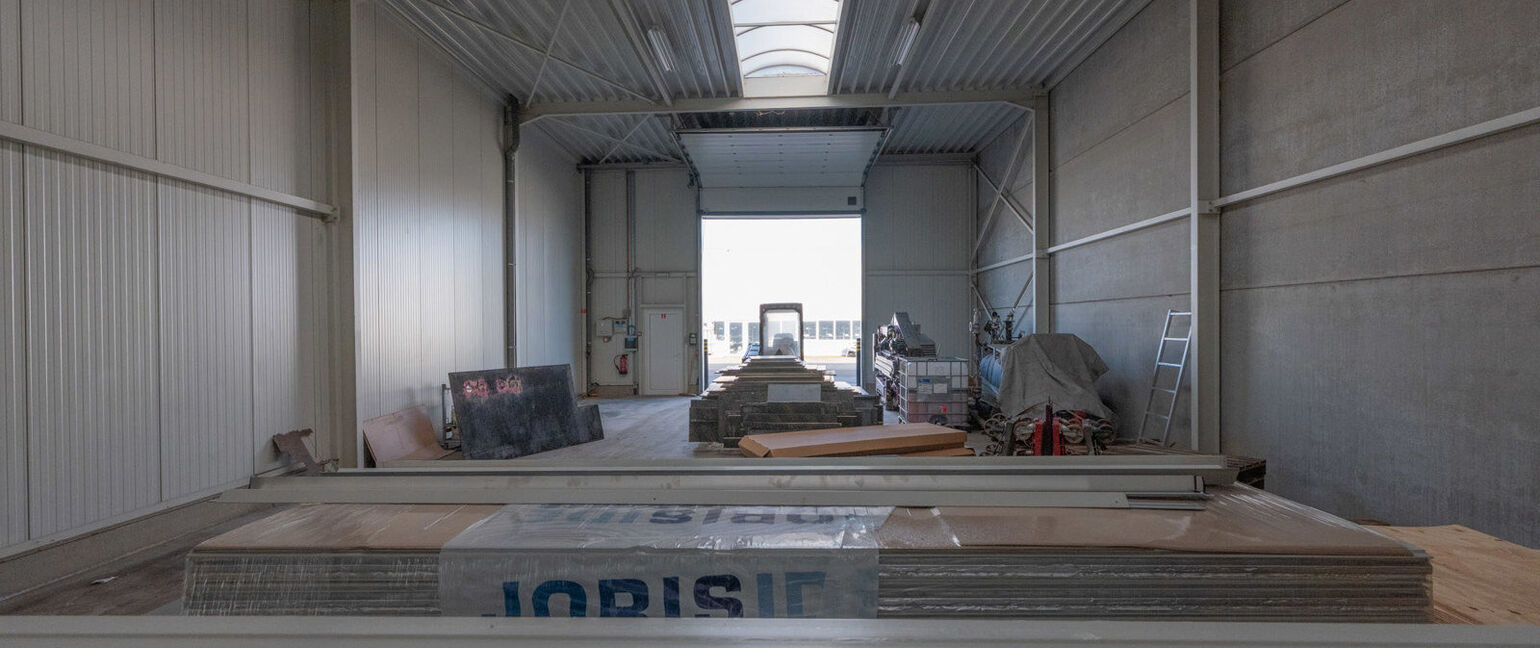 Industrieel gebouw te huur in Opglabbeek