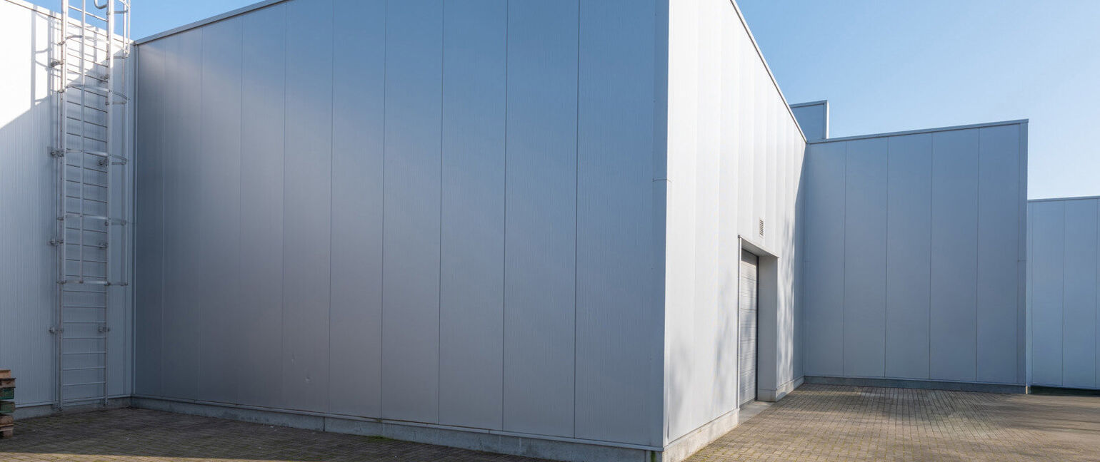 Industrieel gebouw te huur in Opglabbeek