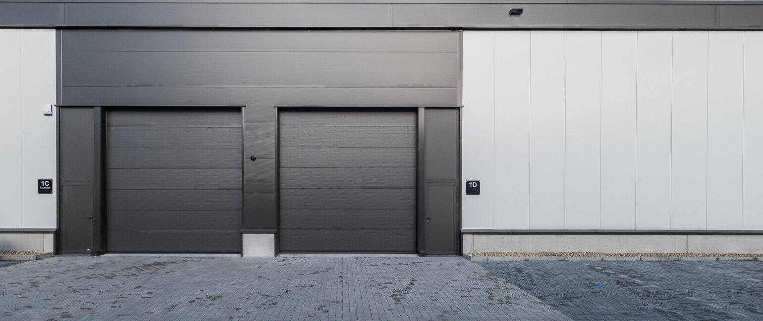 Industrieel gebouw te koop in Dilsen-Stokkem