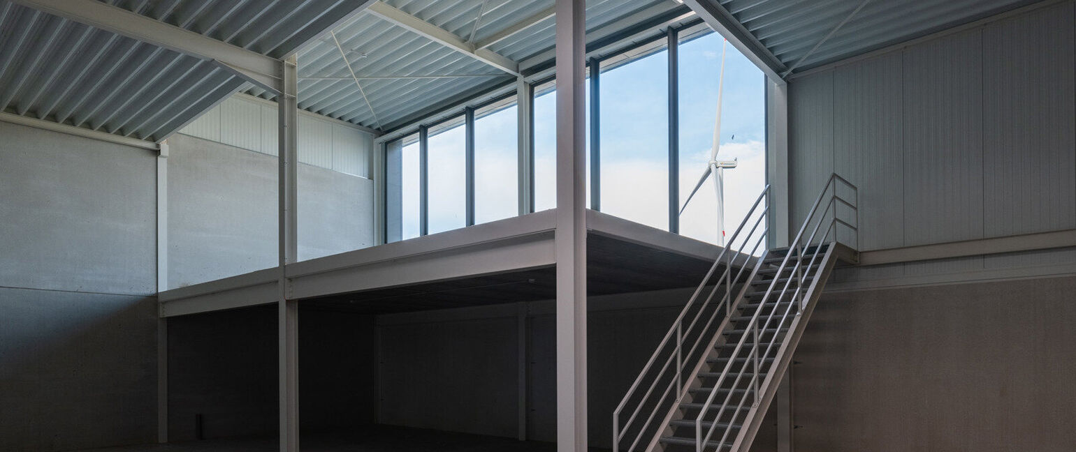 Industrieel gebouw te koop in Dilsen-Stokkem