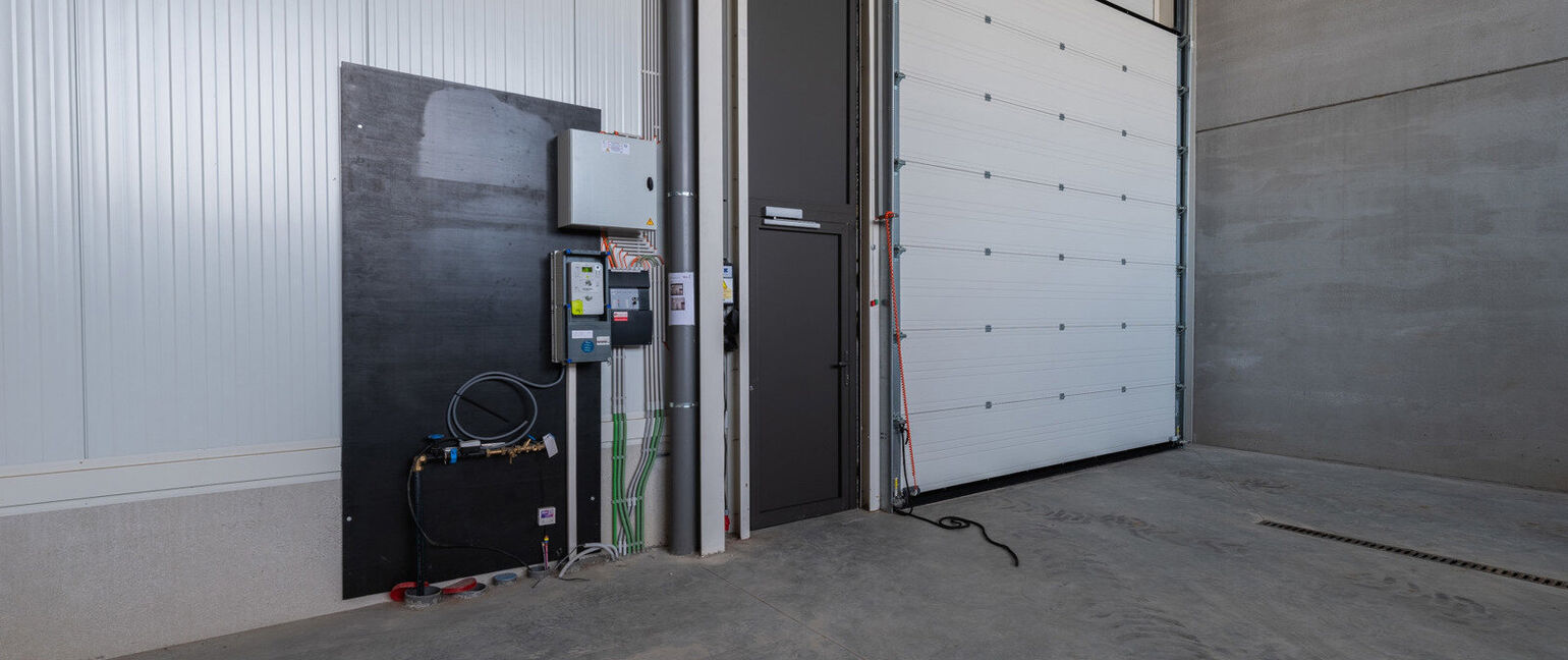 Industrieel gebouw te koop in Dilsen-Stokkem