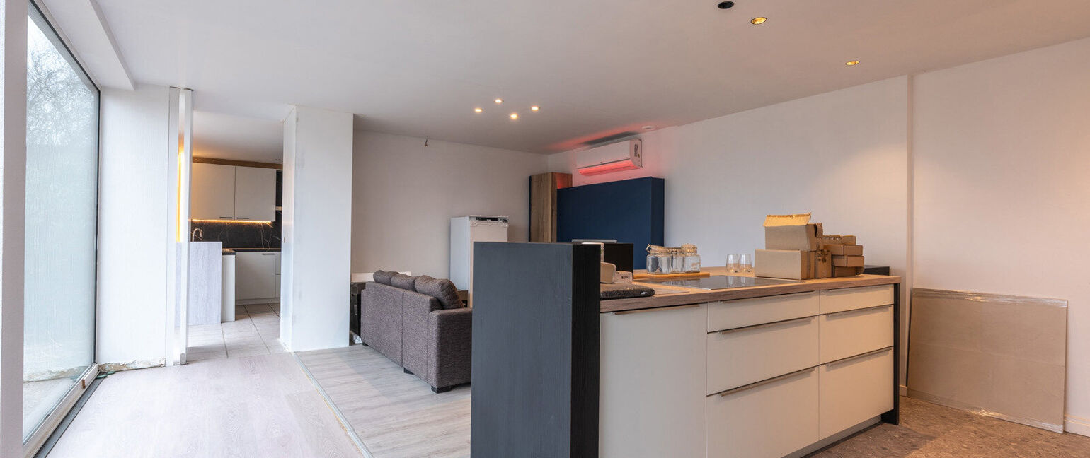 Industrieel gebouw te koop in Maasmechelen