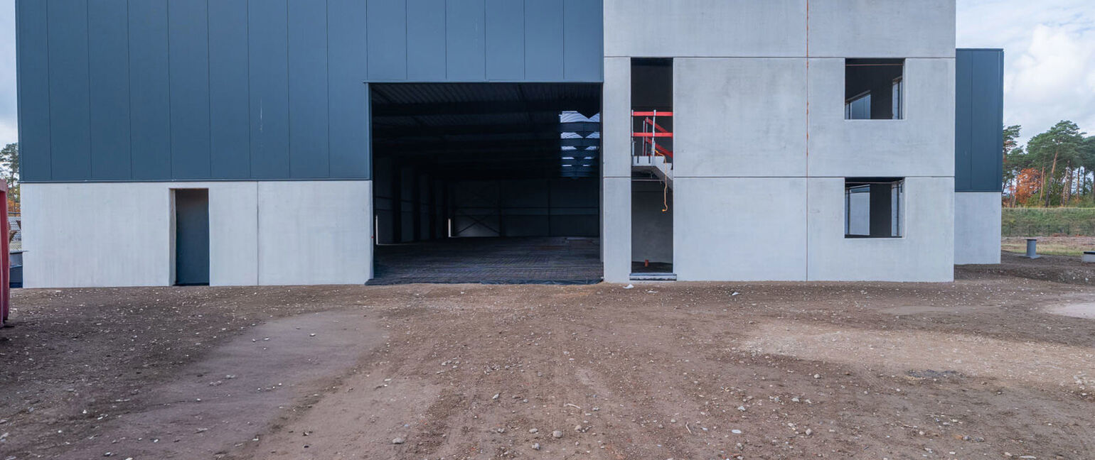 Kantoren & magazijn te huur in Dilsen-Stokkem